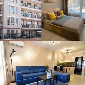 Kapana Luxury Center With Garage Appartement